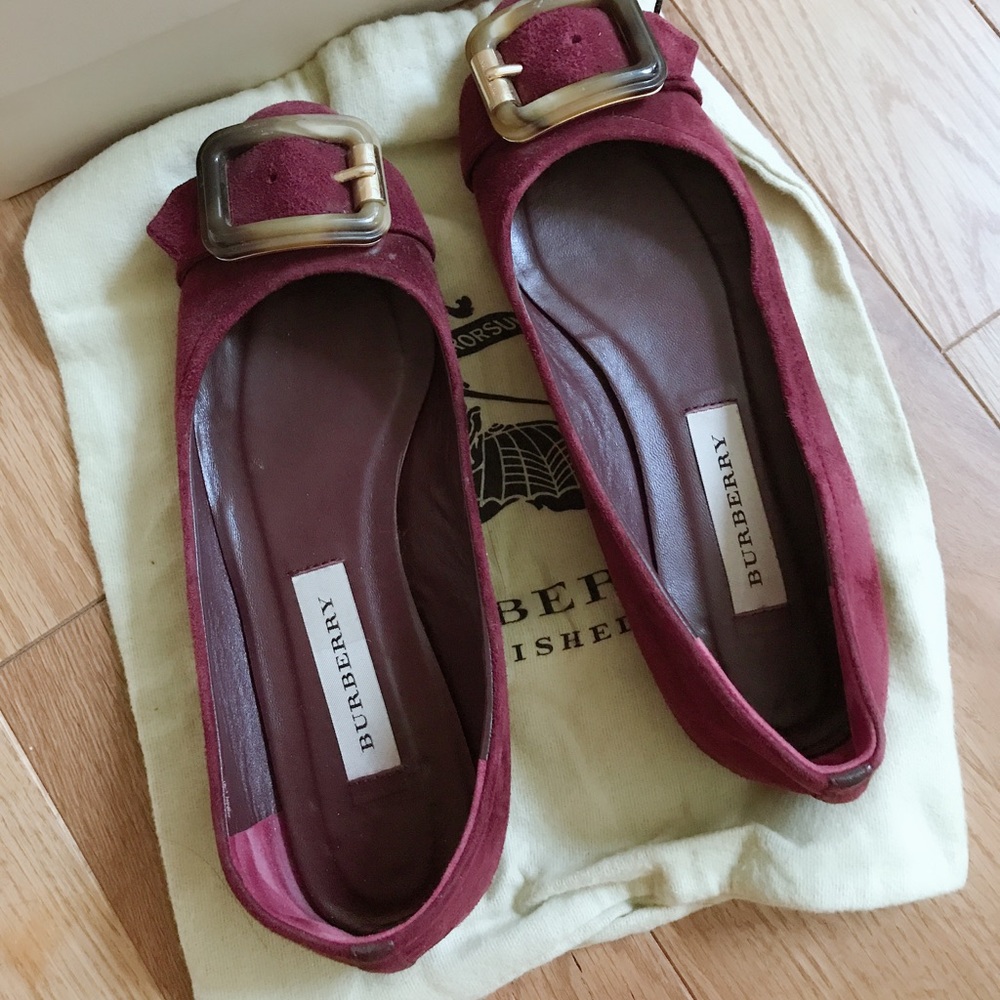 Burberry flats